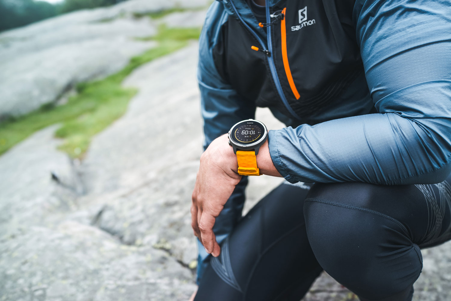 suunto spartan sport wrist hr baro amber review