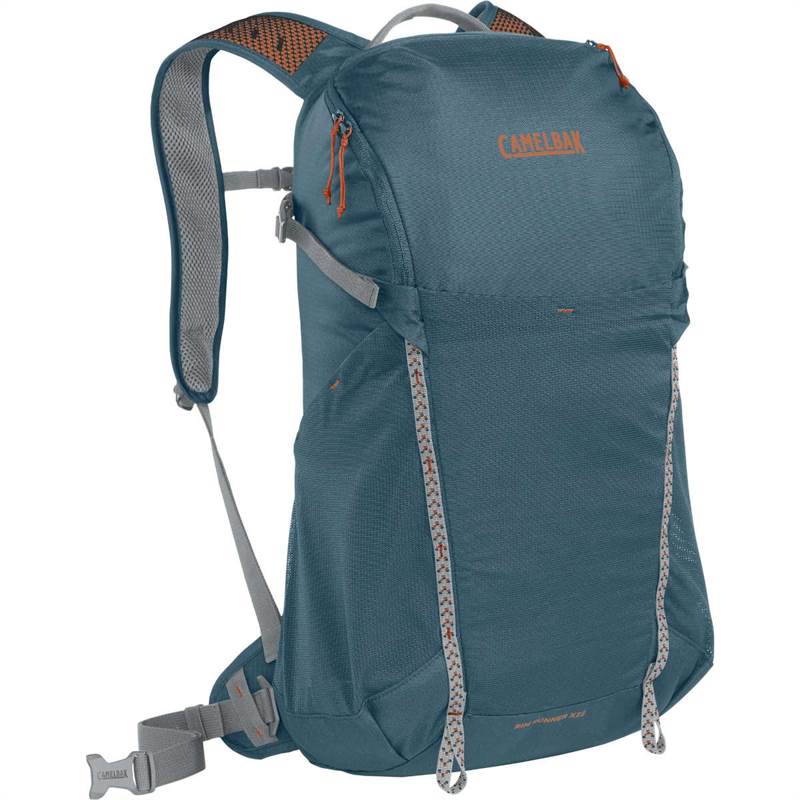 CamelBak Rim Runner 22L Terra Pack-3