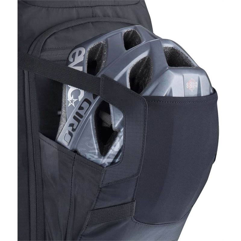 EVOC FR Trail Blackline 20 Bike Pack-2