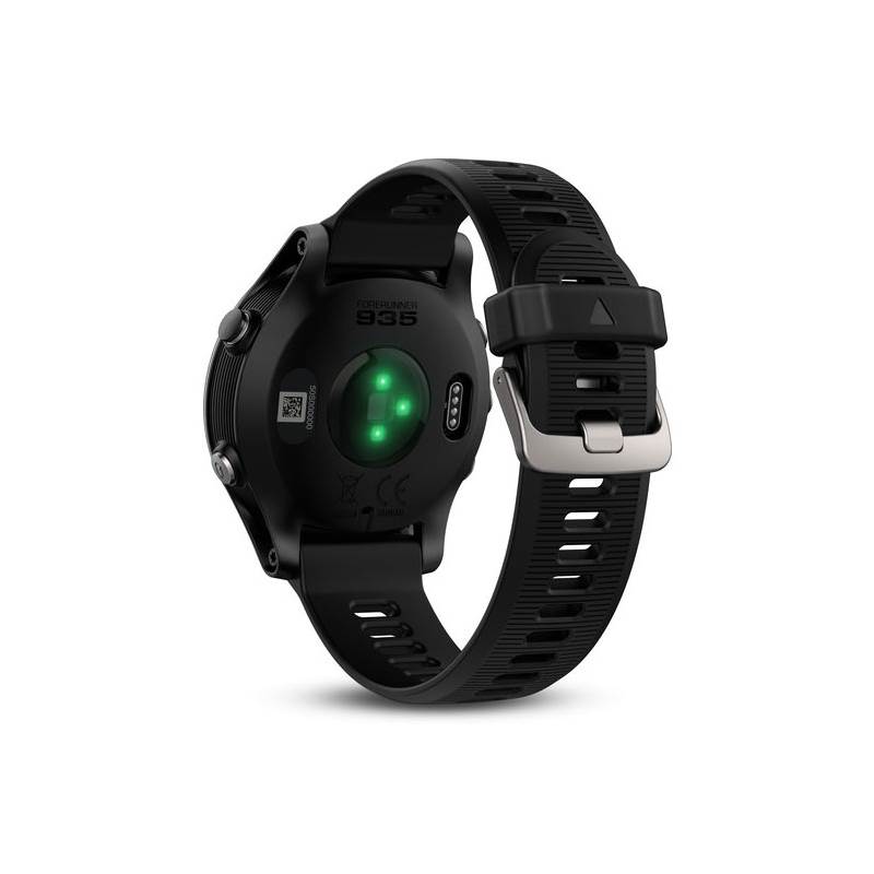 forerunner 935 on wrist