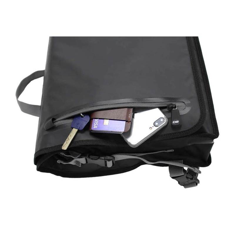 Overboard Classic Messenger Bag-5