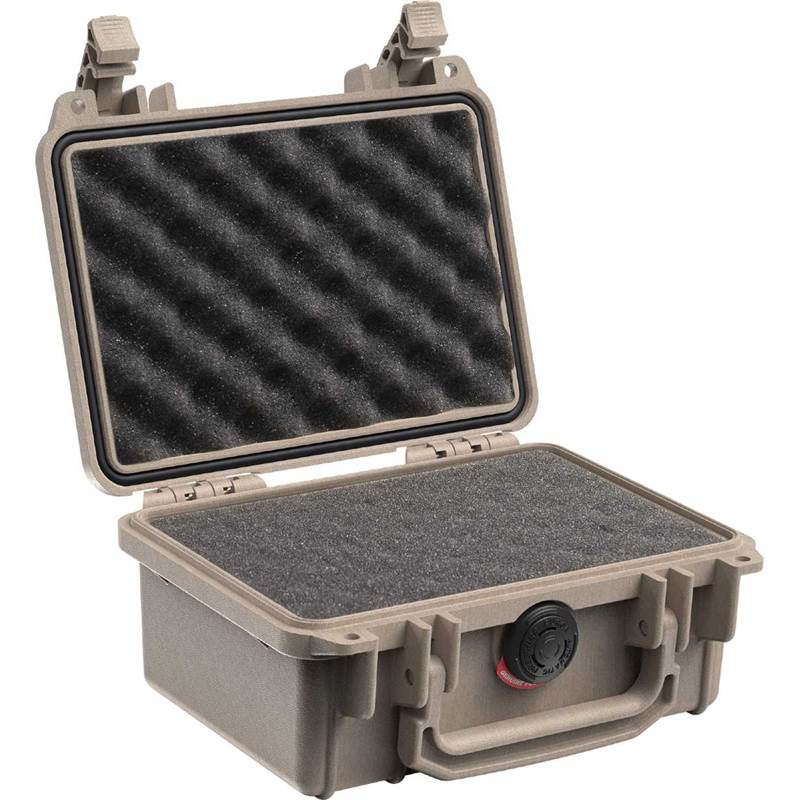 Peli 1120 Protector Case With Foam-4