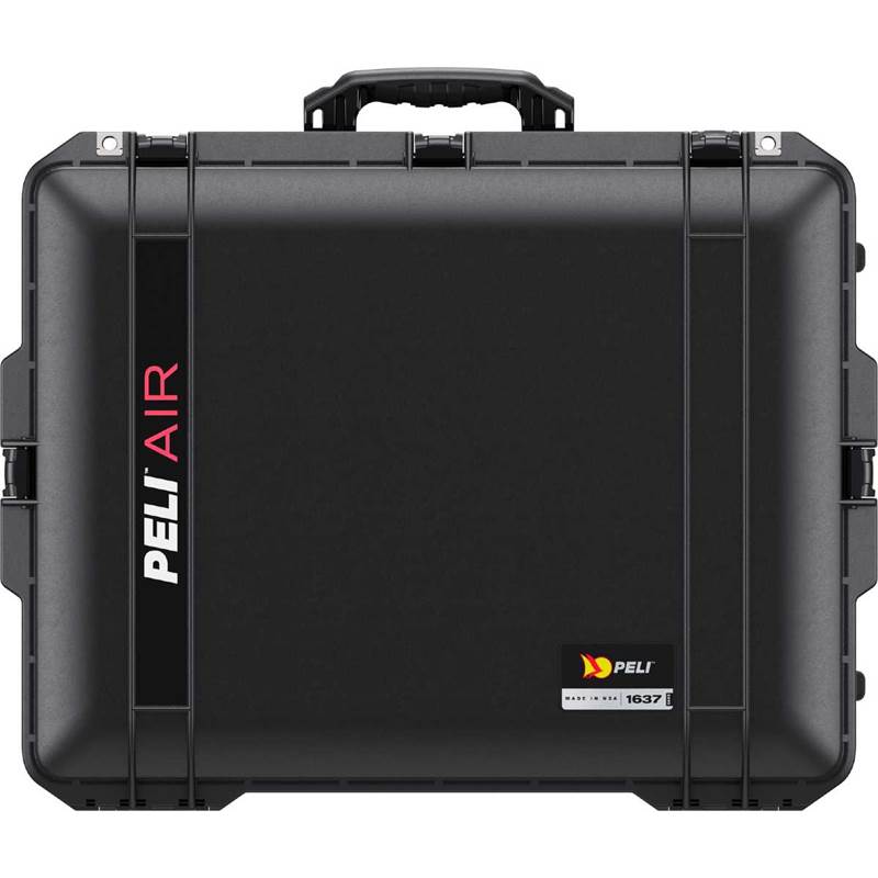 Peli 1637 AIR Case With Dividers-3
