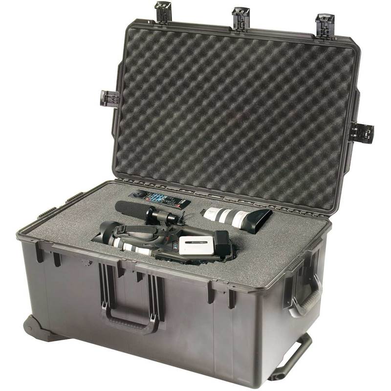 Peli IM2975 Storm Case With Foam-3
