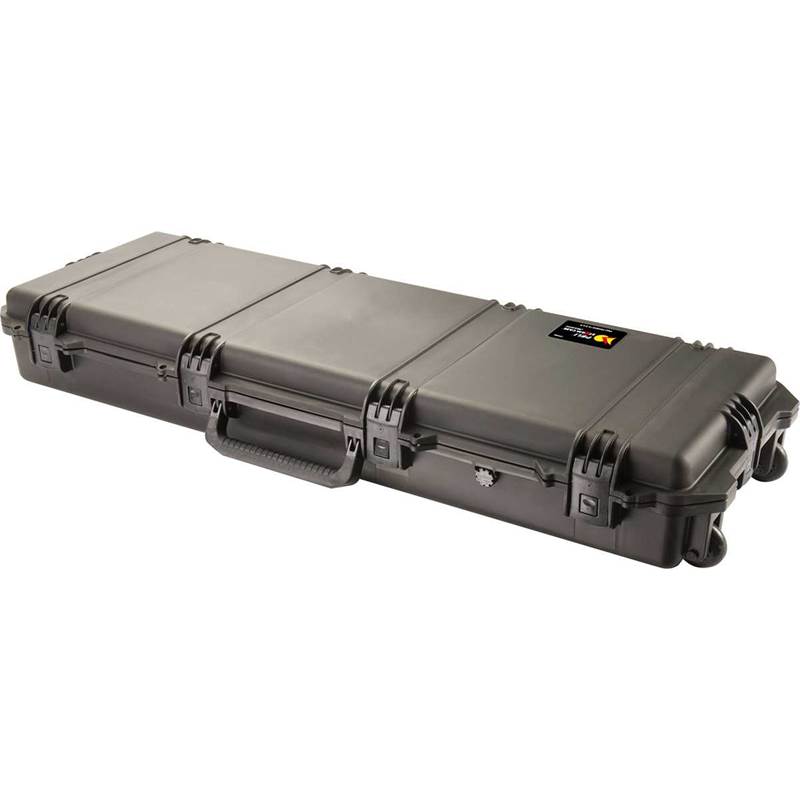 Peli IM3200 Storm Case With Foam-1