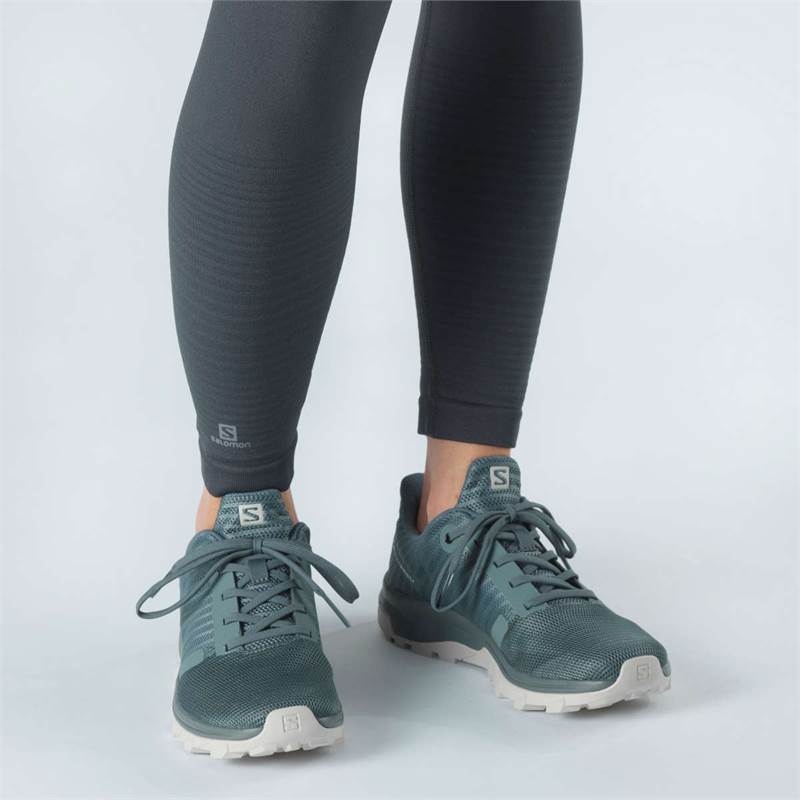 Salomon Womens Outbound Prism Hiking Shoes-3