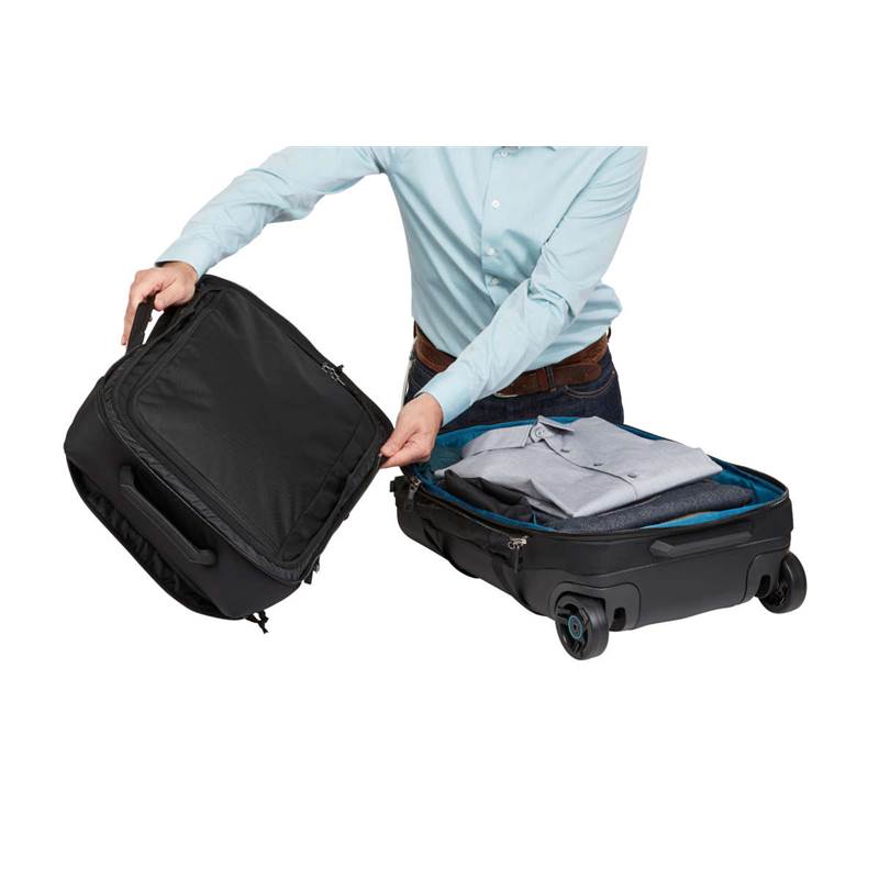 Thule Subterra Wheeled Duffel 55cm-2