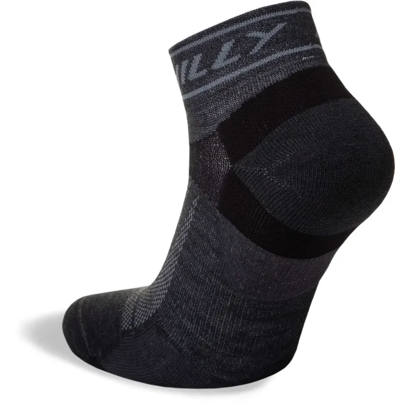 Hilly Unisex Trail Medium Cushioning Quarter Running Socks-3