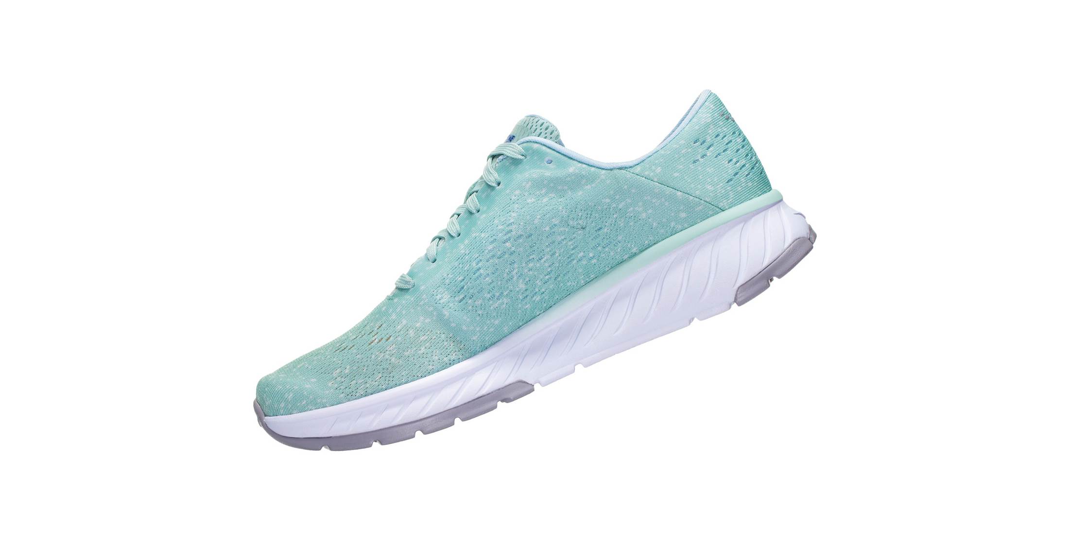 hoka w cavu 2