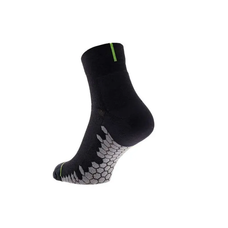 Inov-8 Unisex 3 Season Outdoor Mid Socks-2