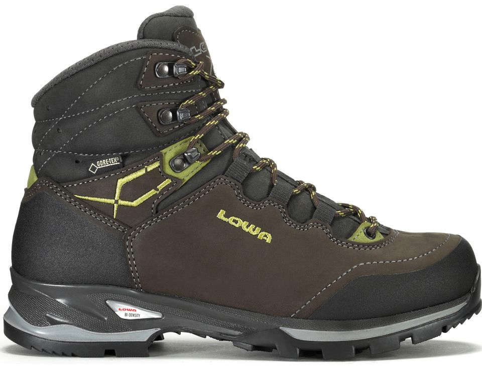 light trekking boots