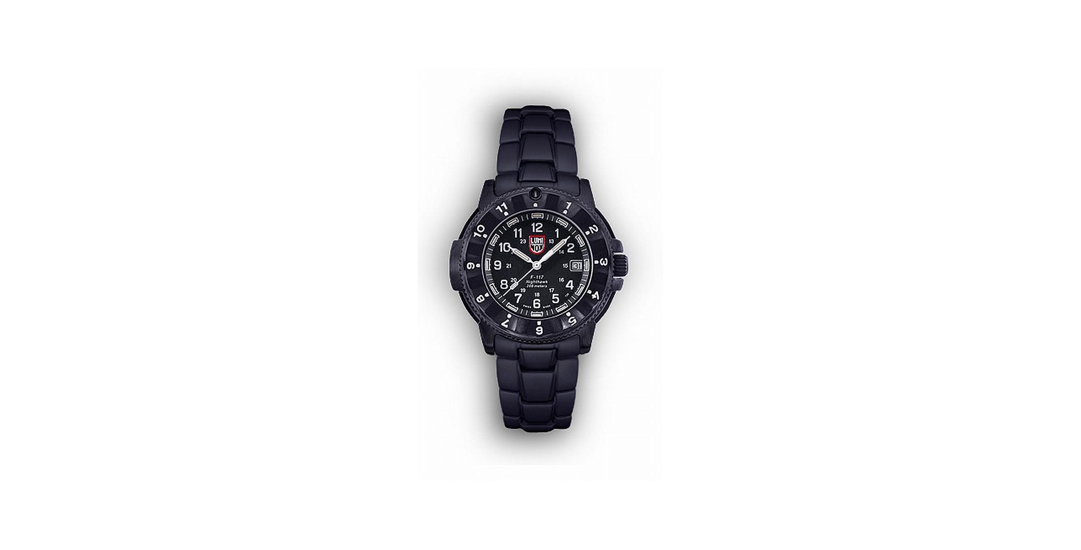 Luminox Mens F117 Nighthawk Series 3400 Watch
