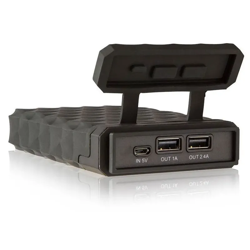Outdoor Tech Kodiak Plus 2.0 Powerbank-2