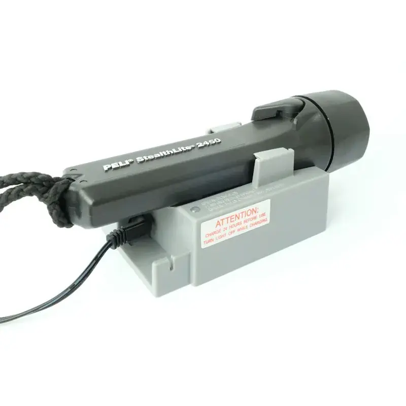 Peli 2450 Stealthlite Rechargeable Waterproof Torch-4