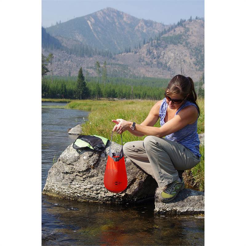 Sea to Summit 10L Ultra-Sil Folding Bucket-1