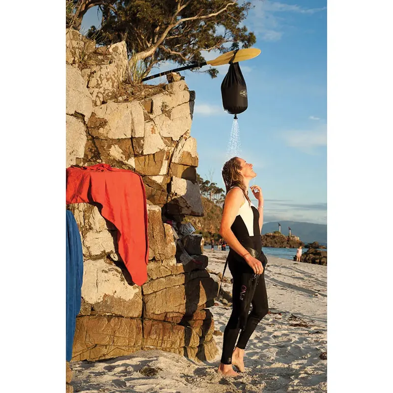 Sea to Summit Pocket Shower-2