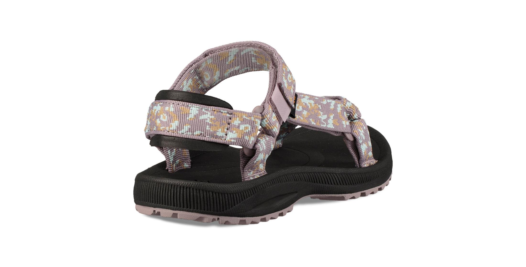teva winsted womens