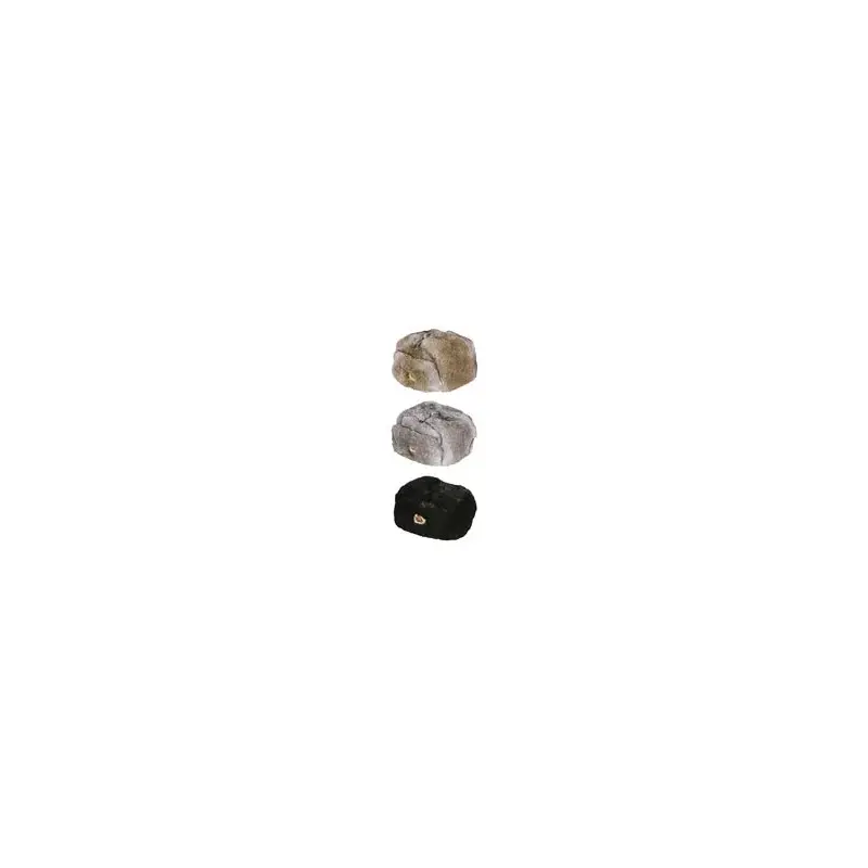 Thatchreed Cossack Hat with Badge-2