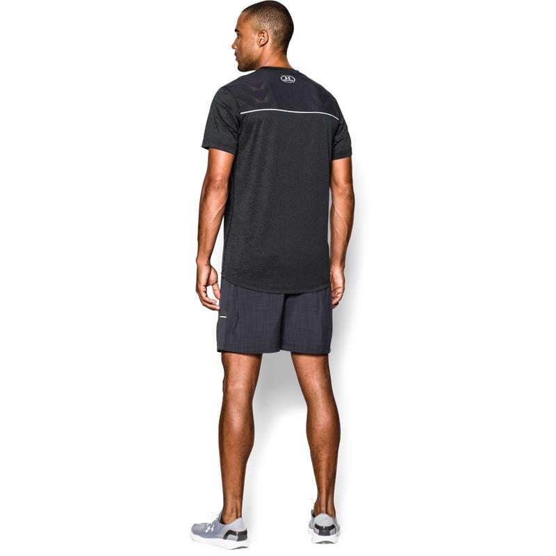 Under Armour Mens HeatGear ArmourVent Run VNeck Short Sleeve TShirt