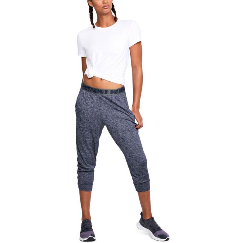 Under Armour Womens Play Up Twist Capri-3