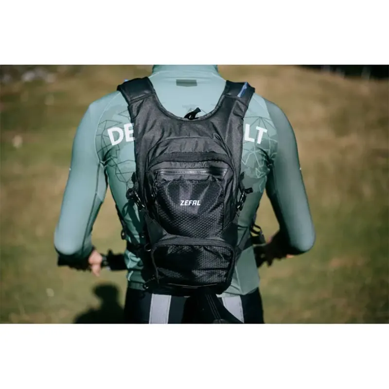 Zefal Z Hydro XC Black Bag-4